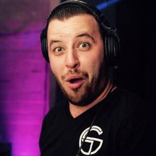 DJ Glenn Stassen